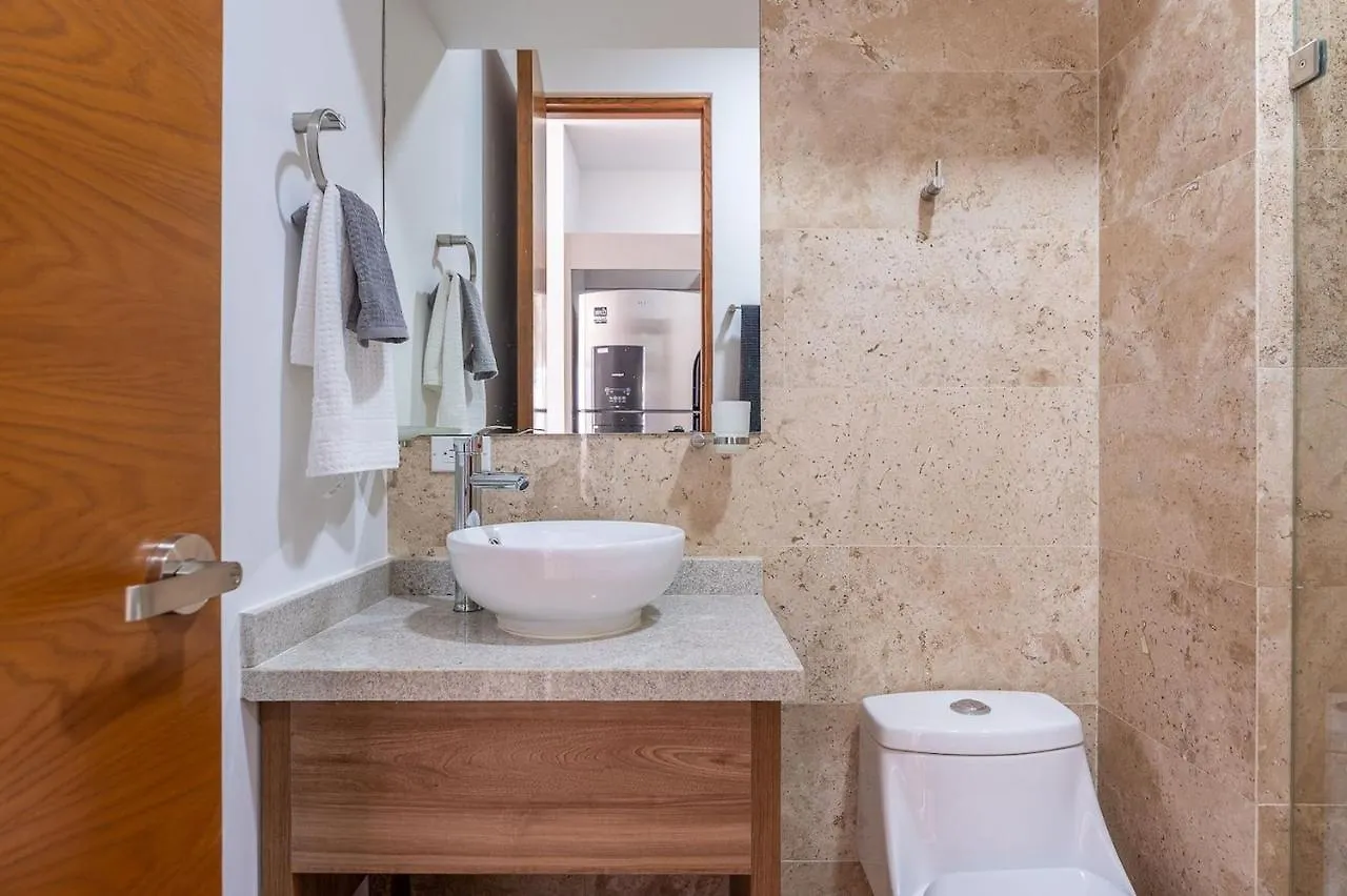 Cozy Apartment In Downtown Area. Playa del Carmen